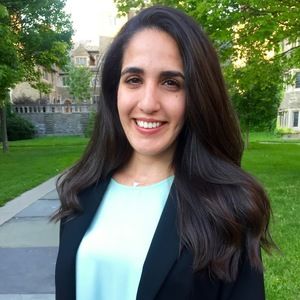 Meet your Posher, Claudia